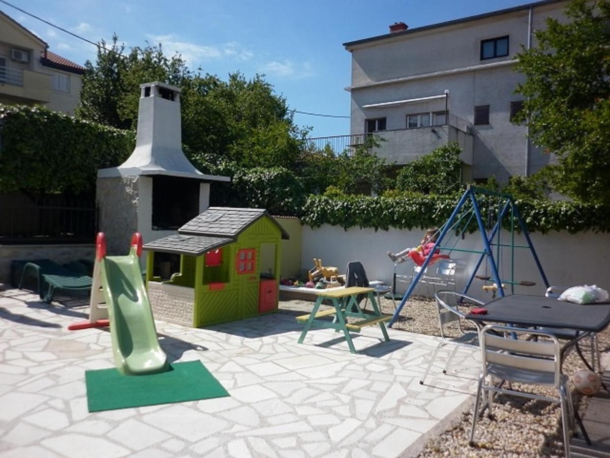Apartments Gojka Miocevic ビオグラード・ナ・モル エクステリア 写真